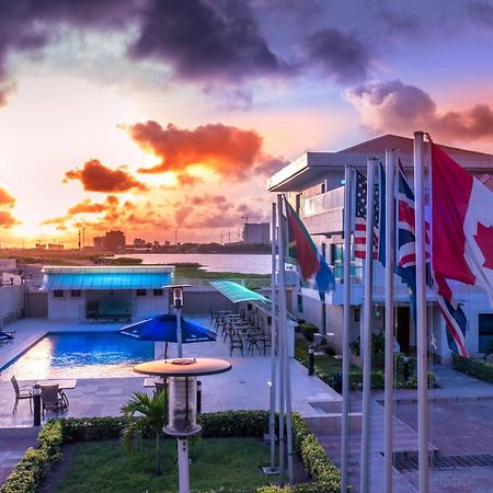 Protea Hotel By Marriott Lagos Kuramo Waters Exterior photo