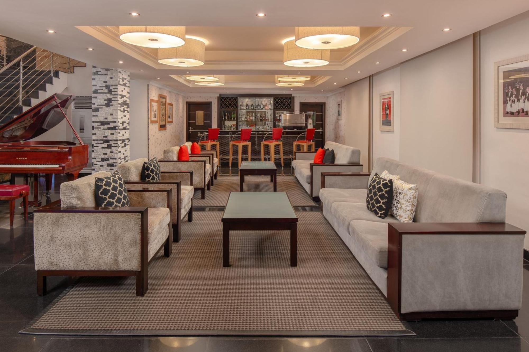 Protea Hotel By Marriott Lagos Kuramo Waters Exterior photo