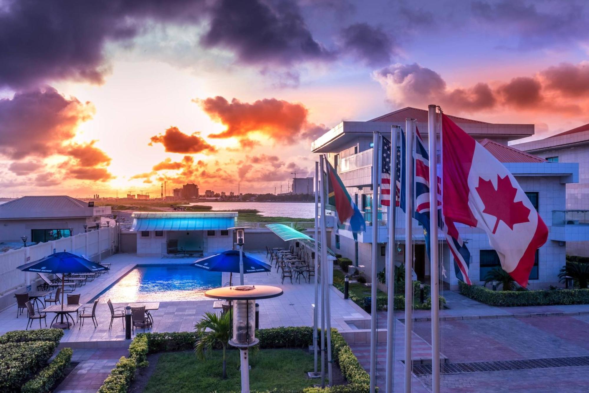 Protea Hotel By Marriott Lagos Kuramo Waters Exterior photo
